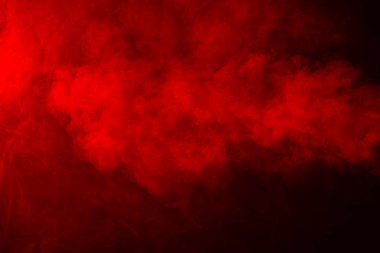 Siyah üzerine kırmızı dumanın dokusu, metin için boş kopya alanı olan arkaplan