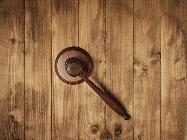 Wooden Judge Gavel Wooden Surface — Stock Photo, Image