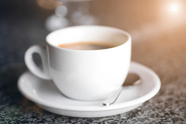 Kopje koffie op tafel — Stockfoto