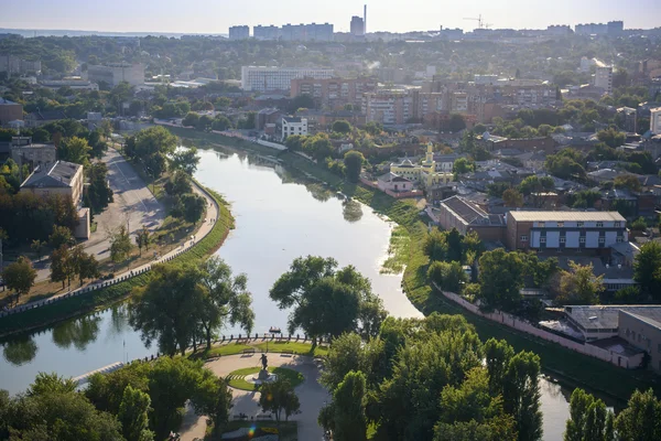 Ucrania, Jarkov, río Lopan — Foto de Stock