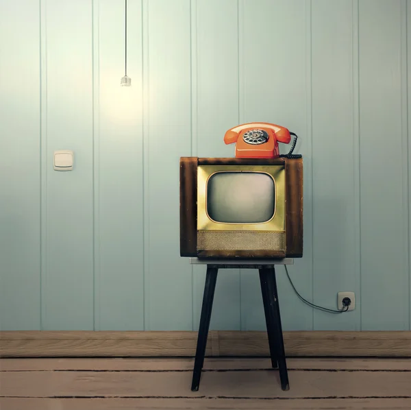 Retro telefon och tv — Stockfoto