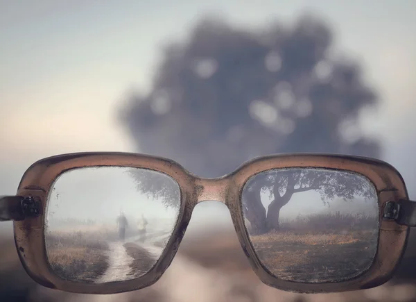 Autunno vista guardando attraverso gli occhiali — Foto Stock