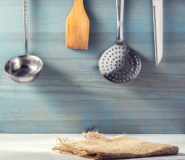 peçete ile mutfak masası