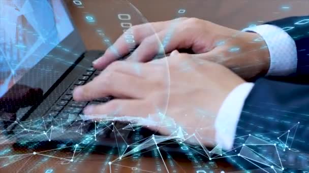 Ręce Bizneswoman Piszącej Laptopie Przy Rozmytym Stole Podwójną Ekspozycją Futurystycznego — Wideo stockowe