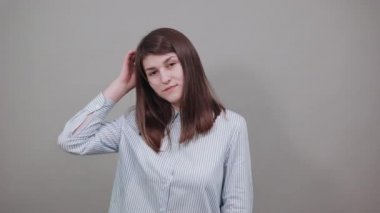 Unutkan el ele tutuşmalar, kafaya dokunmalar önemli bir pişmanlığı unutmalar.