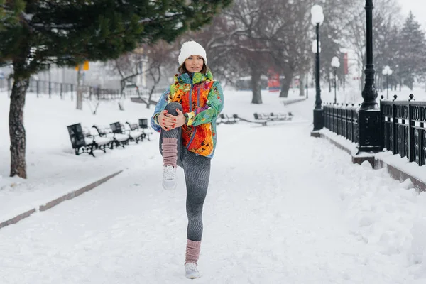 Young Athletic Girl Warming Running Frosty Day Fitness Running — Stock Photo, Image