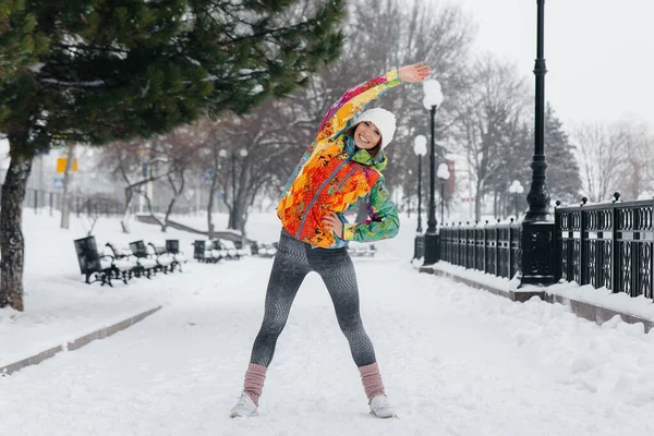 Young Athletic Girl Does Sports Frosty Snowy Day Fitness Running — Stock Photo, Image