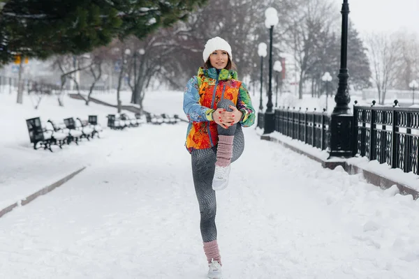 Young Athletic Girl Warming Running Frosty Day Fitness Running — Stock Photo, Image