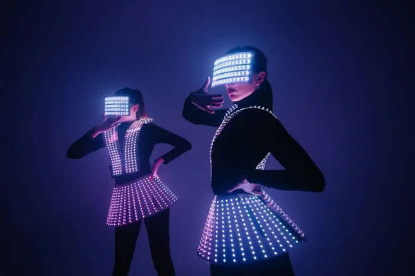 Dva Sexy Diskotéky Pohybují Kostýmech Party Tance — Stock fotografie