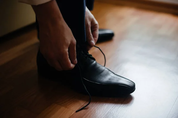 Ein Stilvoller Mann Trägt Klassische Schuhe Nahaufnahme Mode — Stockfoto