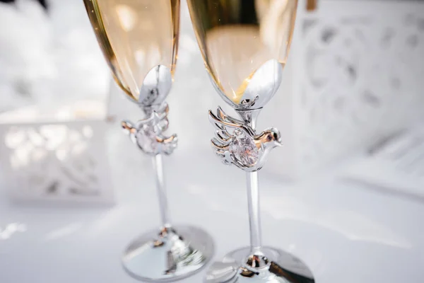 Mooie Versierde Vakantieglazen Met Champagne Close Vakantie Glazen — Stockfoto
