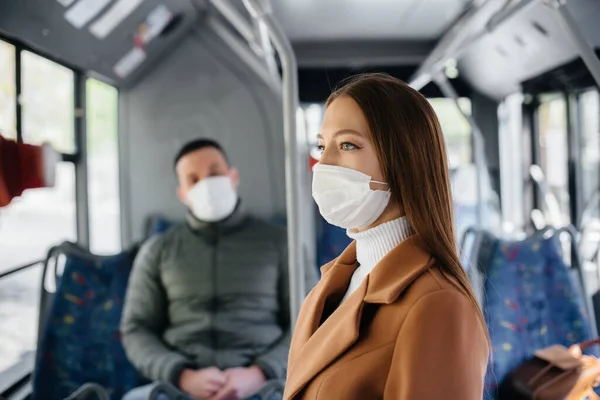 Les Passagers Des Transports Publics Pendant Pandémie Coronavirus Gardent Leurs — Photo