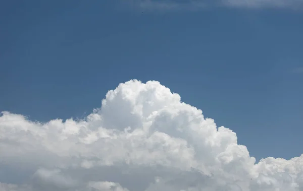 Schönen Blauen Himmel Wolken Für Hintergrund Himmelspanorama — Stockfoto