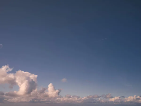 Hermosas Nubes Cielo Azul Para Fondo Panorama Del Cielo — Foto de Stock