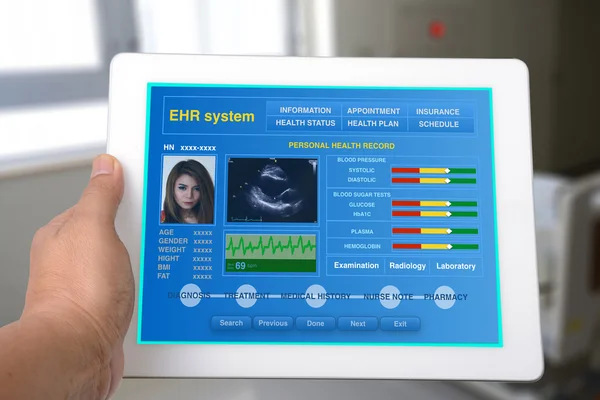 Elektronická zdravotní knížka na tabletu. — Stock fotografie