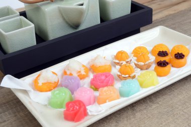 Çeşitli Tay geleneksel tatlı.