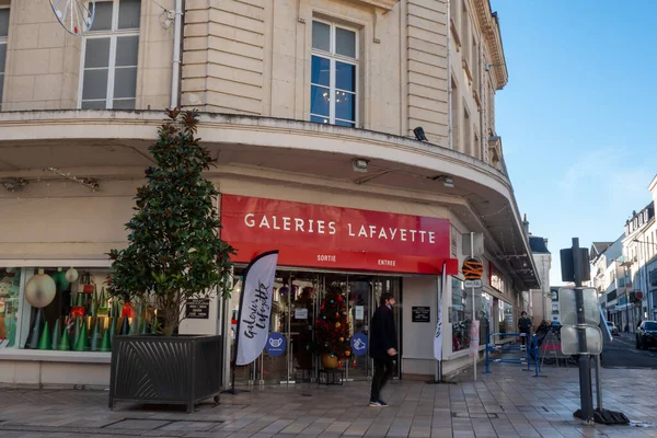 Entrada Principal Tienda Galerie Lafayette Tours Francia 2021 Fachada Famosa — Foto de Stock