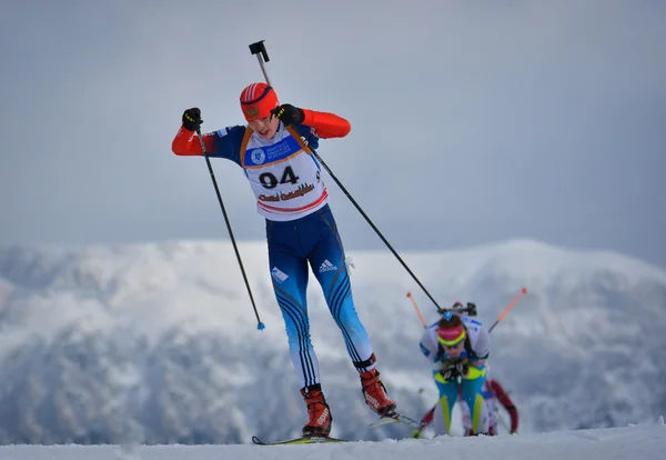 Cheile Gradistei, Roamania - 24 stycznia: Nieznany konkurenta w Ibu młodzieży & Junior World Championships Biathlon 24 stycznia 2016 do 02 Feb 2016, w Cheile Gradistei, Romanaia — Zdjęcie stockowe