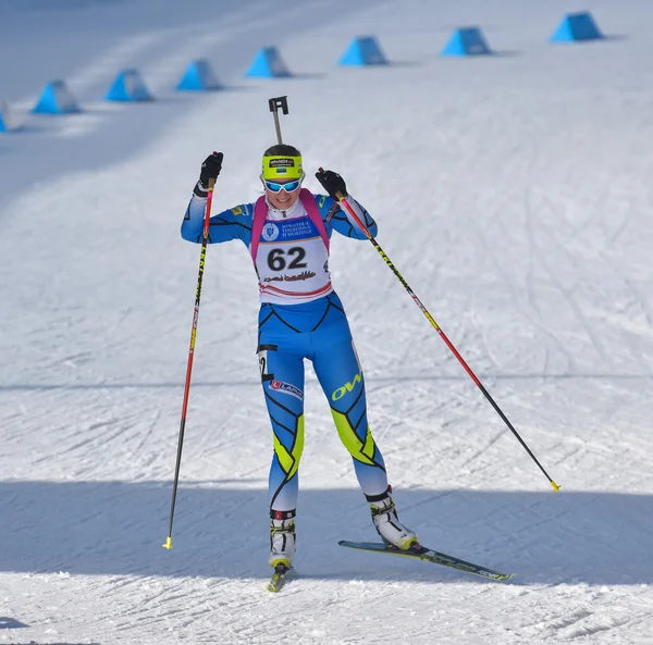 Cheile Gradistei, Roamania - 30 stycznia: Nieznany zawodnik IBU Youth & Junior World Championships Biathlon 24 stycznia 2016 - 02 lutego 2016, w Cheile Gradistei, Romanaia — Zdjęcie stockowe