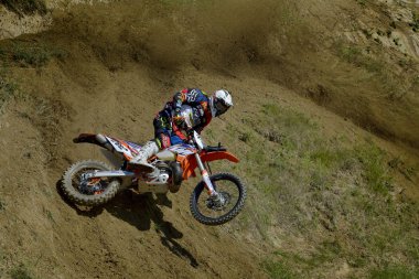 Sibiu, Romanya - 13 Haziran: Marius Helmersen Red Bull Romaniacs zor Enduro Rallisi içinde Ktm Exc Motosiklet ile rekabet. Dünyanın en zor enduro Rallisi. 13 Haziran 2014 Sibiu, Romanya.
