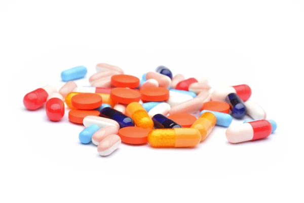 Paskalya dekoration renkli egs çim ile