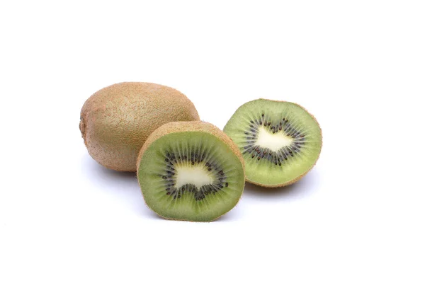 Kiwi fructe pe fundal alb — Fotografie, imagine de stoc
