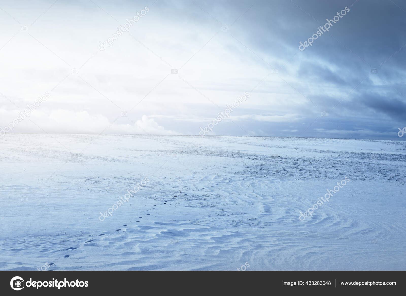 Panoramic View Snow Covered Field Blizzard Sunset Human Tracks Fresh Stock  Photo by ©alex.stemmer 433283048