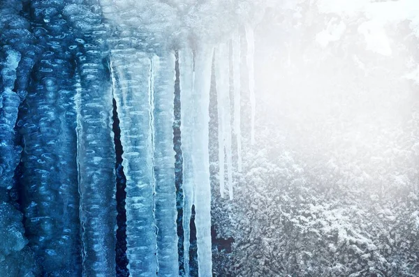 Large Blue Icicles Close Cliff Background Frozen Water Ice Texture — Stock Photo, Image