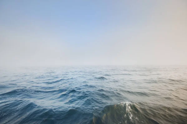 Mer Baltique Dans Brouillard Matinal Lever Soleil Suède Lumière Douce — Photo