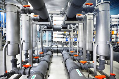 Ozmoz endüstriyel su arıtma istasyonunu tersine çevirin. Geniş açı açısı