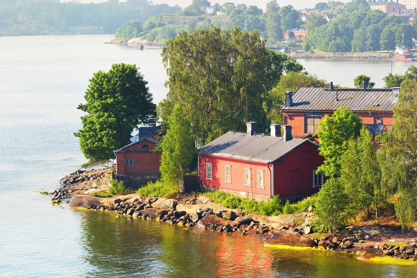 Letecký Pohled Ostrov Lonna Helsinek Finsku Zelené Stromy Tradiční Dřevěná — Stock fotografie