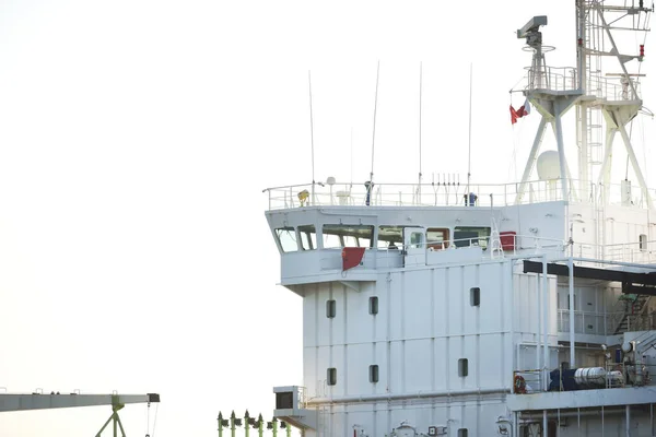 Close Van Het Grote Vrachtschip Riga Containerterminal Letland Oostzee Logistiek — Stockfoto