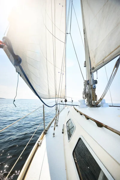 White Yacht Sailing Sunny Summer Day Close View Deck Bow — Stock Photo, Image