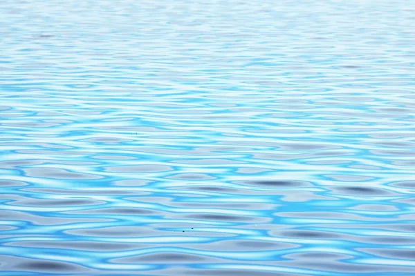 海の水の表面 クローズアップ まだ水だ 要旨自然パターン テクスチャ コンセプト画像 マクロ写真 グラフィックリソース — ストック写真