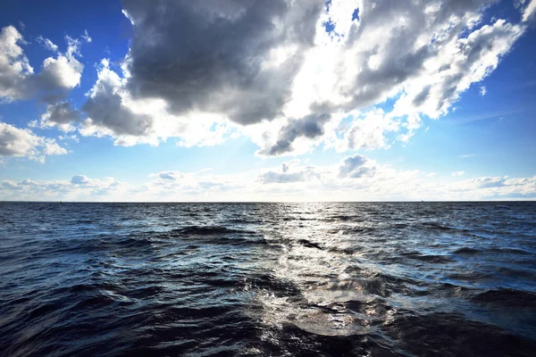 Nuvole Tempesta Sopra Mar Baltico Riflessioni Sull Acqua Lettonia — Foto Stock