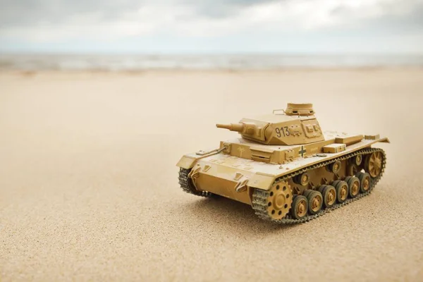 German Wwii Panzer Iii Scale Model Toy Tank Close Sand — Stock Photo, Image