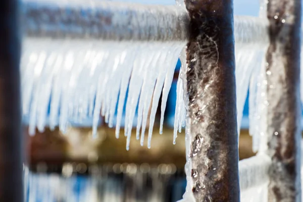 Snow Covered Old Rusty Pier Clear Sunny Day Ice Fragments — Stock Photo, Image