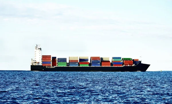 Black Container Ship Sailing Calm Water Port Riga — Stock Photo, Image
