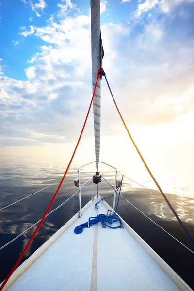 White Yacht Sailing Still Water Sunset View Deck Bow Stunning — Stock Photo, Image