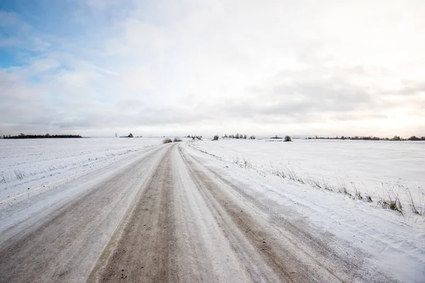 Road Snow Covered Country Fields Sunset Sunny Winter Day — Stock Photo, Image