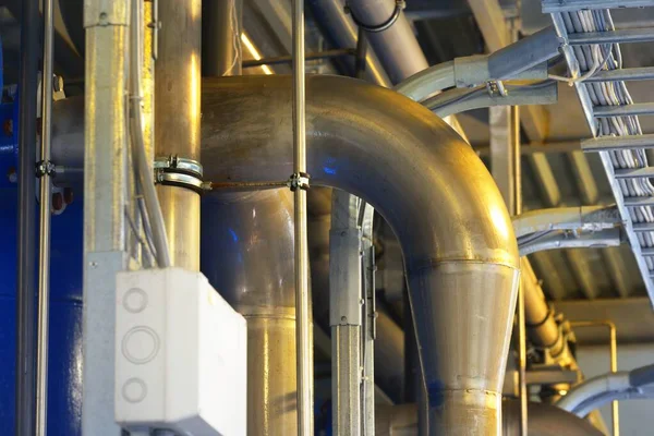 Gran Tratamiento Agua Industrial Sala Calderas Tubos Metálicos Acero Brillante —  Fotos de Stock