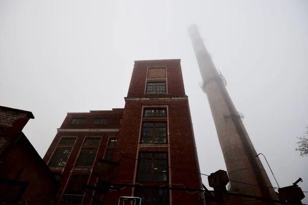 Old Red Brick Building Pipe Factory Fog Concept Urban Scene — Stock Photo, Image