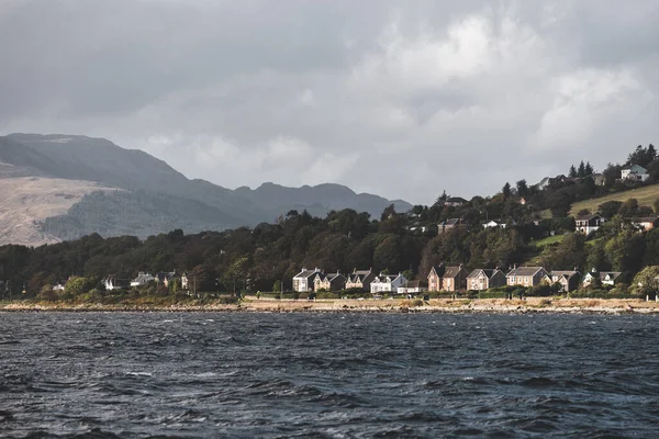 Dorf Felsigen Ufer Des Flusses Firth Clyde Panoramablick Von Einem — Stockfoto