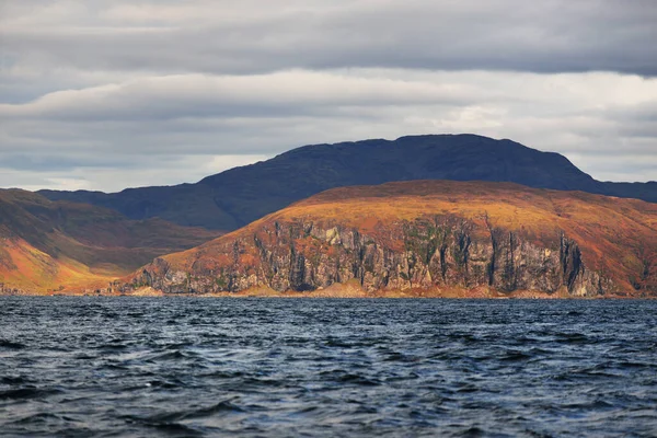 Hebrides Adalarındaki Kayalıkların Dağların Vadilerin Panoramik Manzarası Skoçya Ngiltere Dramatik — Stok fotoğraf