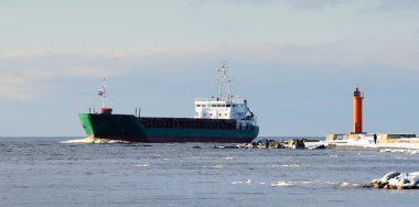 Kargo gemisi yelkenli