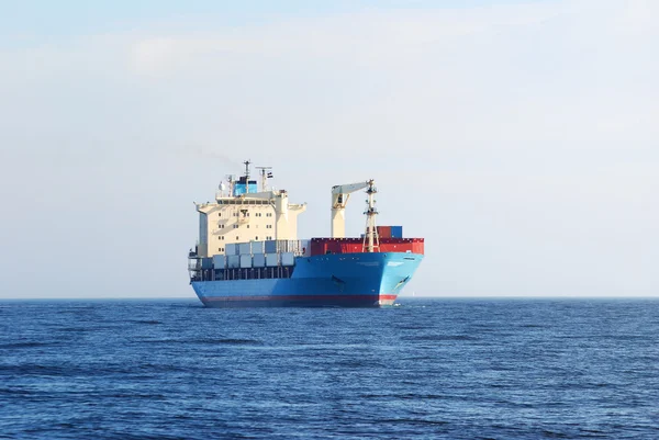 Nave container cargo a vela — Foto Stock