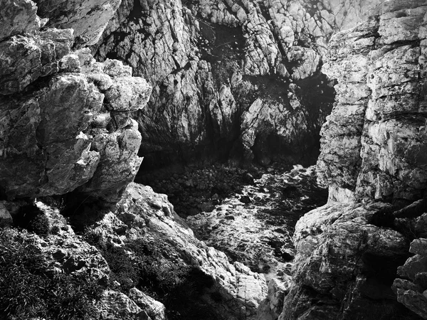 Falésias na capa de Pointe de Pen-hir — Fotografia de Stock