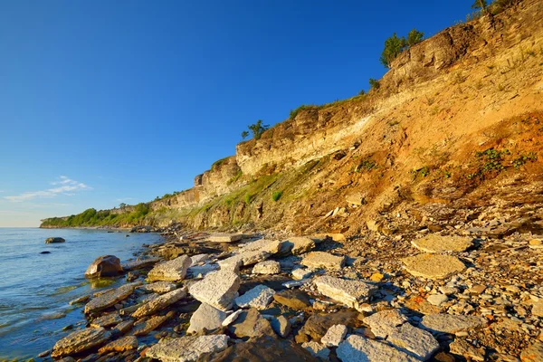 Scogliere sulla costa a Paldiski — Foto Stock