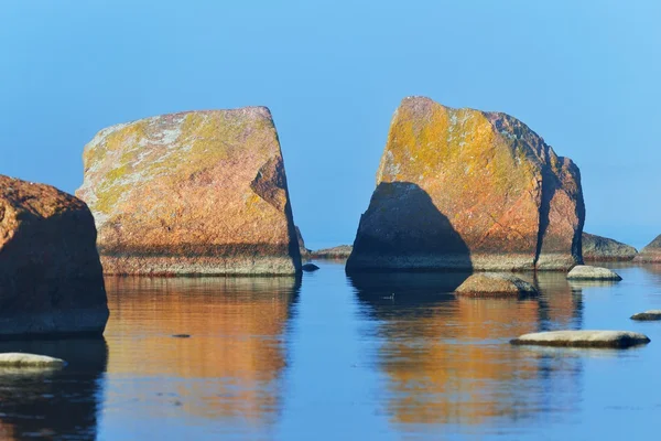 Kasmu の海岸の岩 — ストック写真