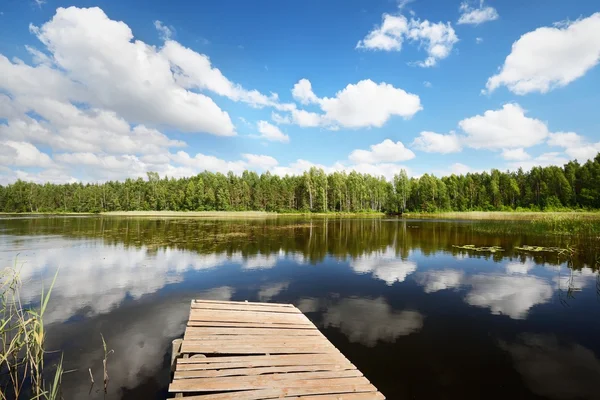 Bellissimo lago in Estonia — Foto Stock